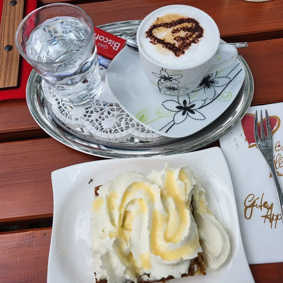 Essen und Trinken photo 3