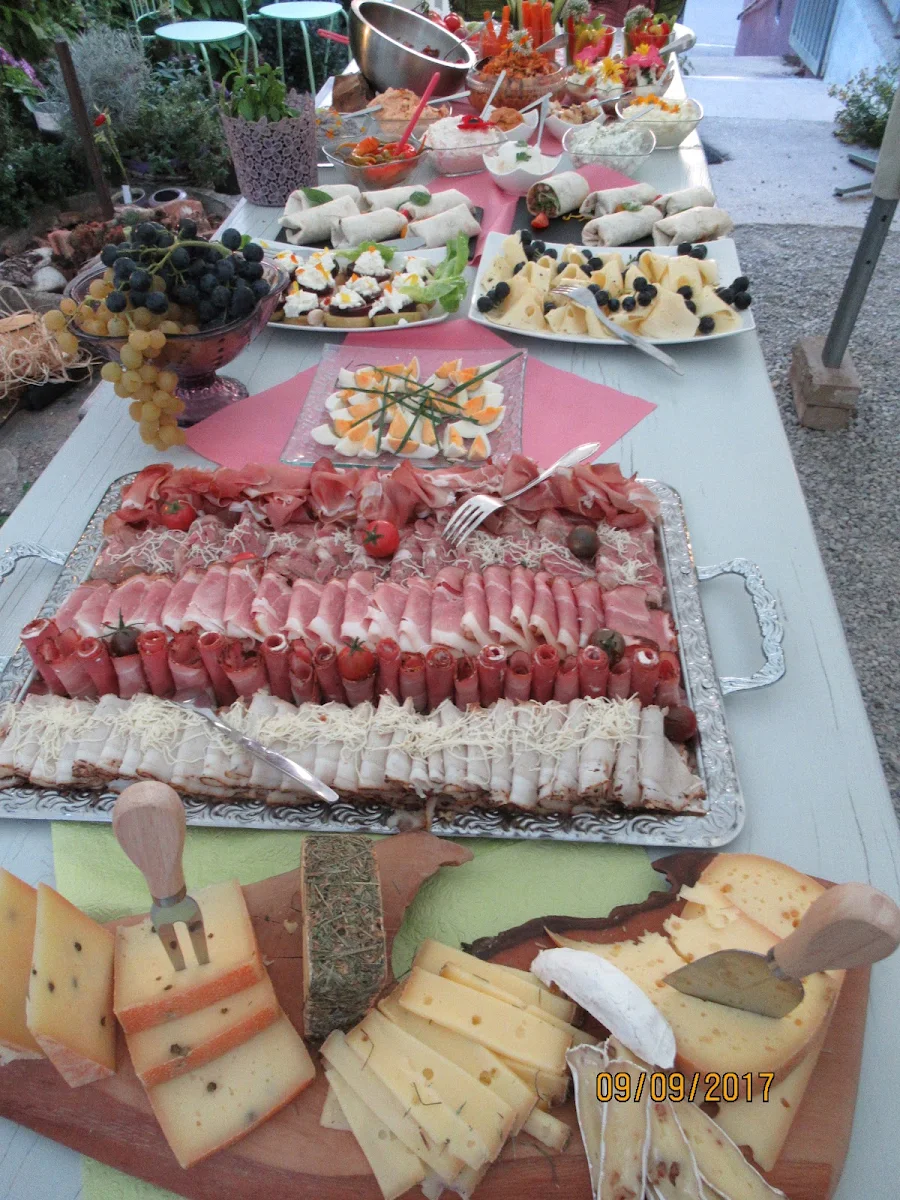 Essen und Trinken photo 2