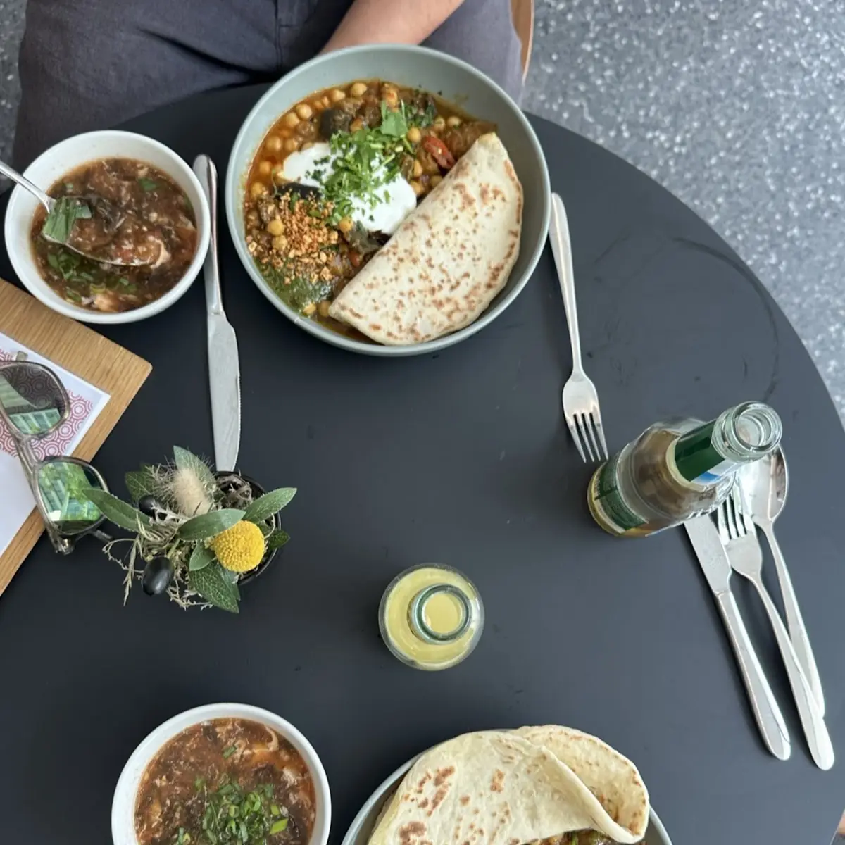 Essen und Trinken photo 2