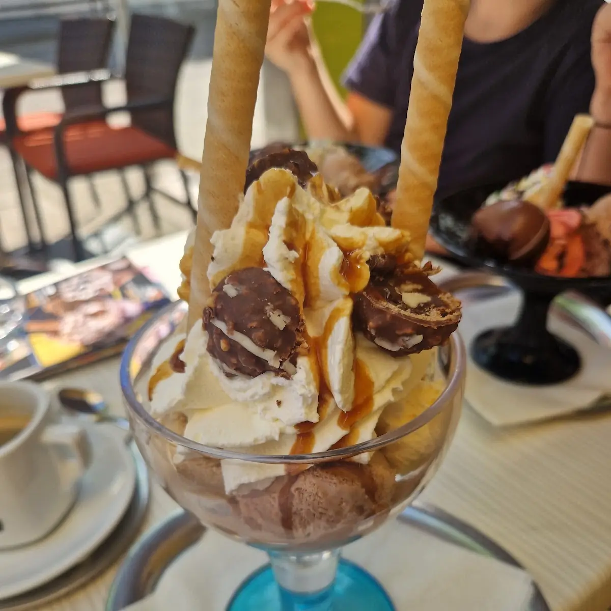 Essen und Trinken photo 3
