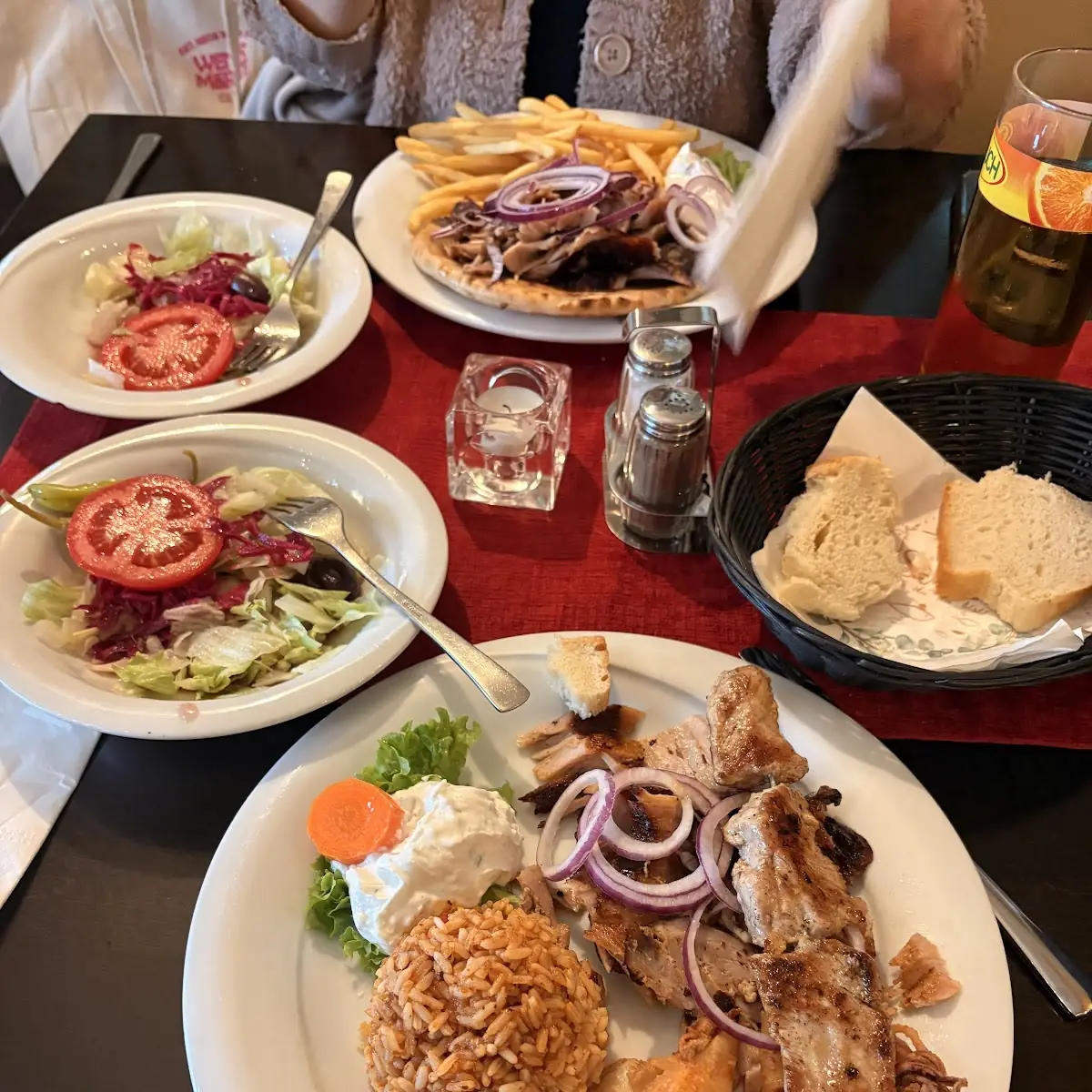 Essen und Trinken photo 3