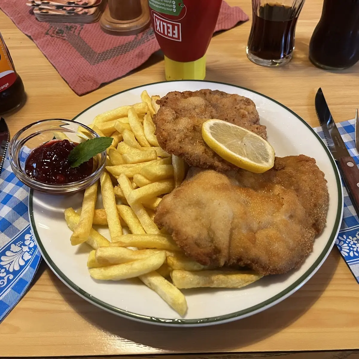 Essen und Trinken photo 1