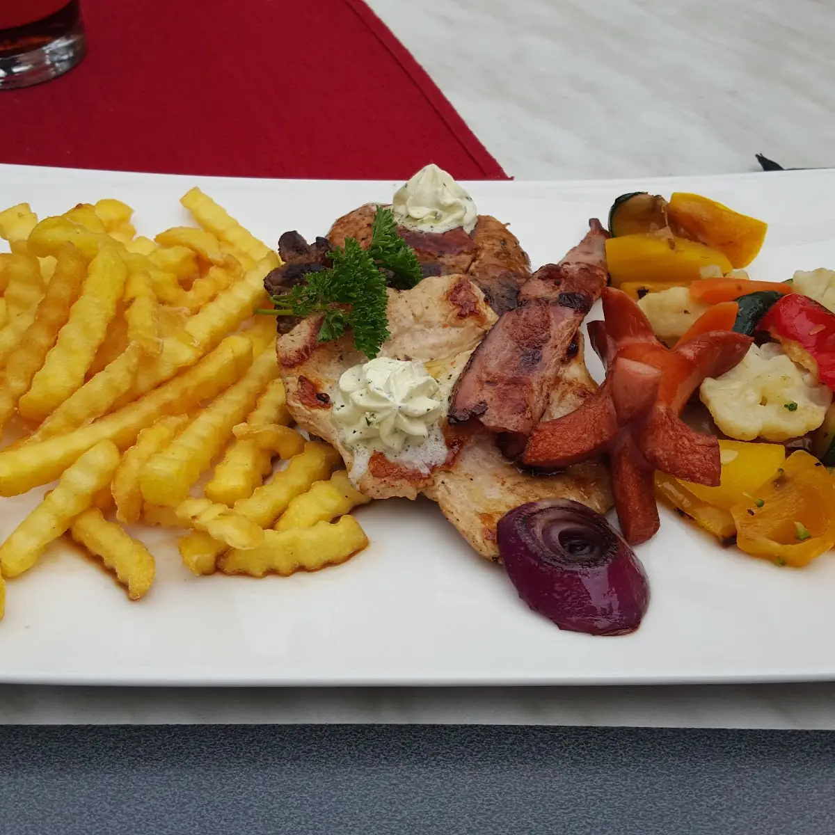 Essen und Trinken photo 3