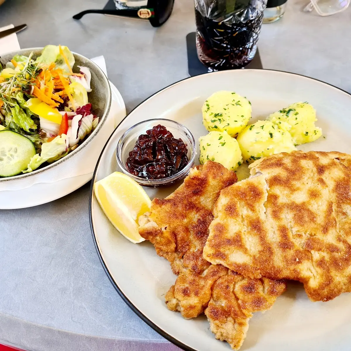 Essen und Trinken photo 3