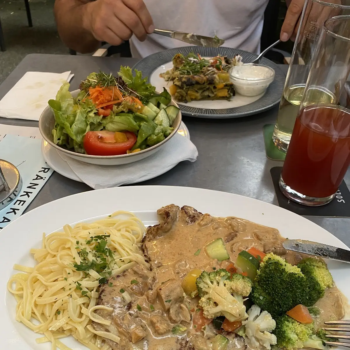 Essen und Trinken photo 5