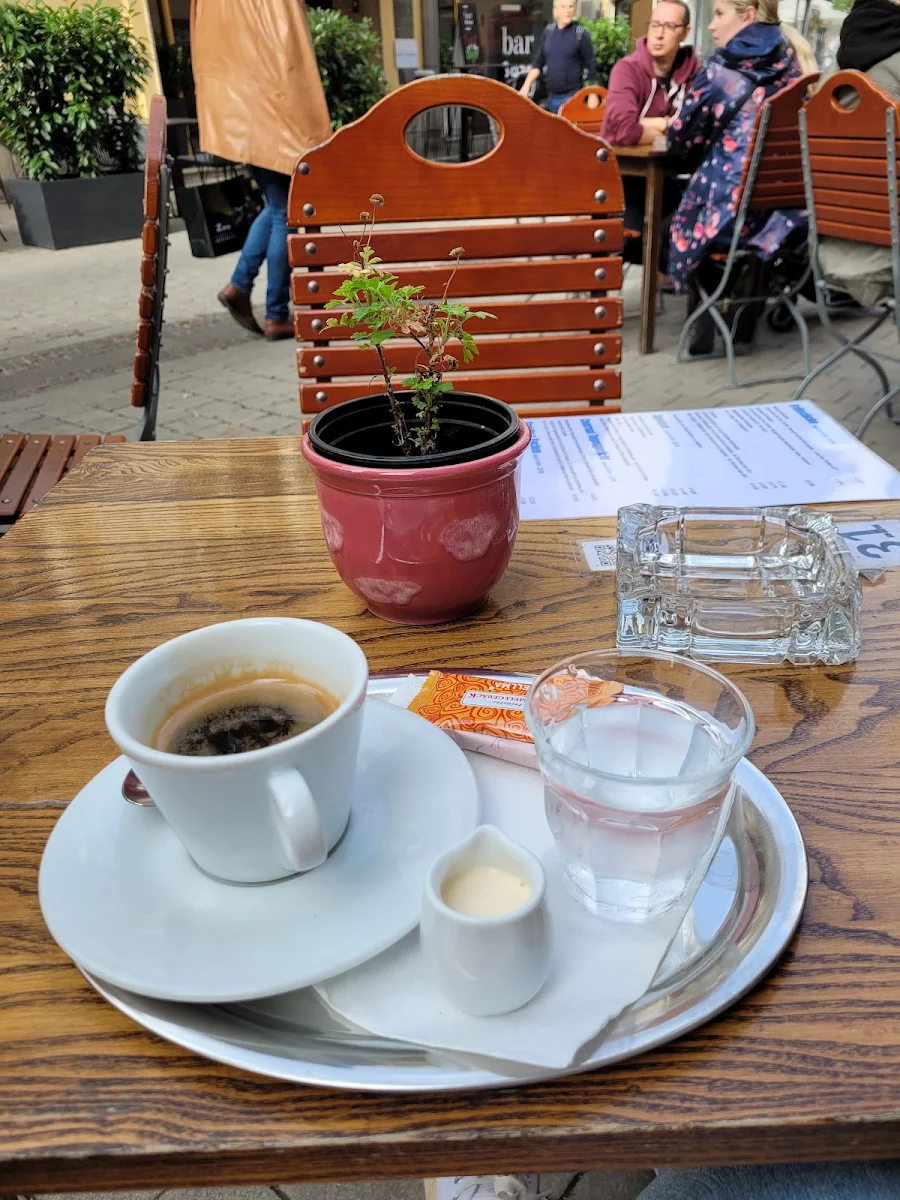 Essen und Trinken photo 5