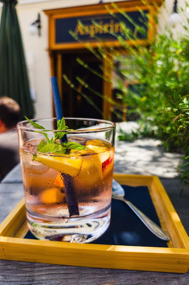 Essen und Trinken photo 3