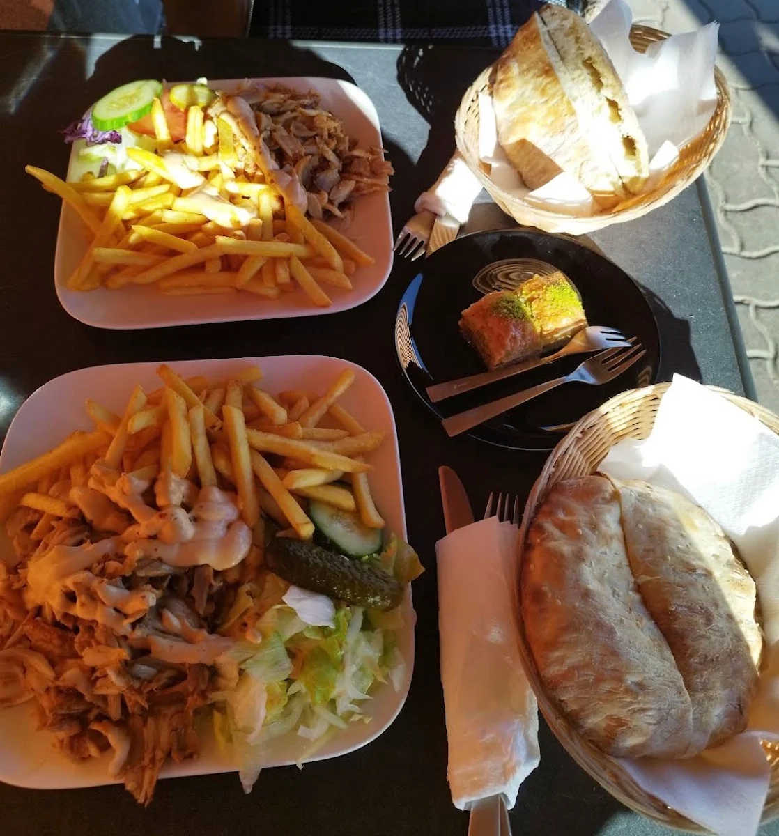 Essen und Trinken photo 3