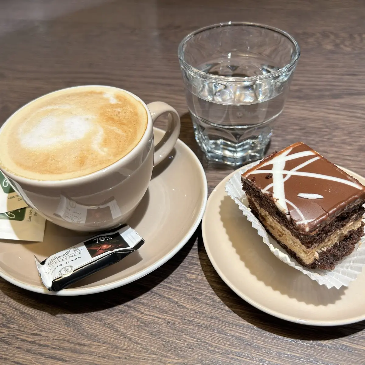 Essen und Trinken photo 2