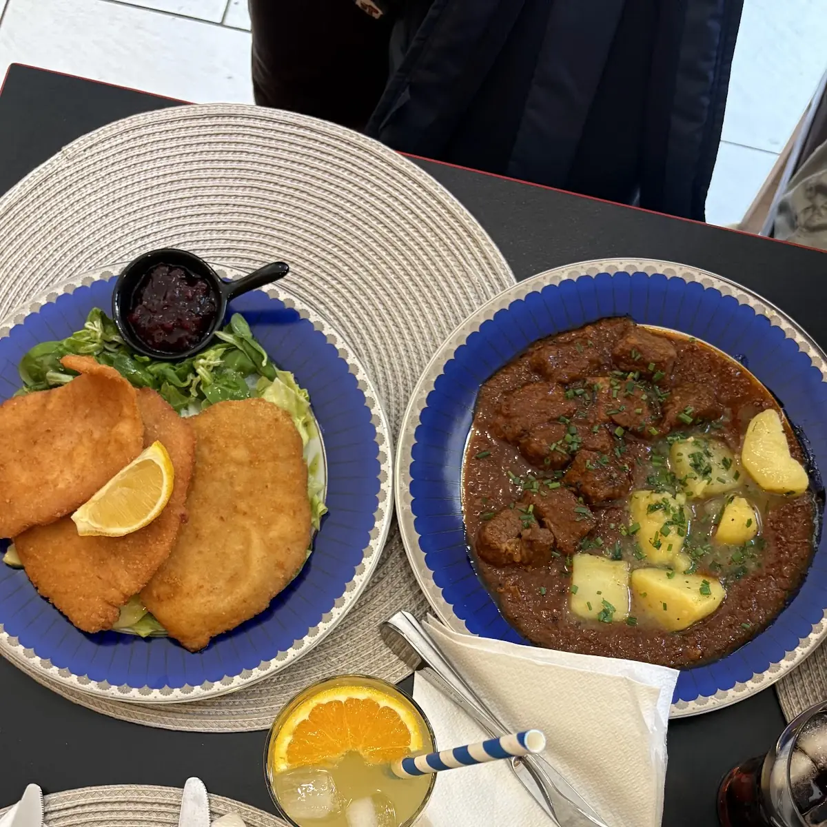 Essen und Trinken photo 3