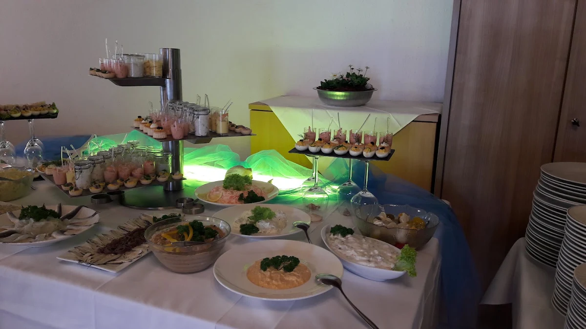 Essen und Trinken photo 3