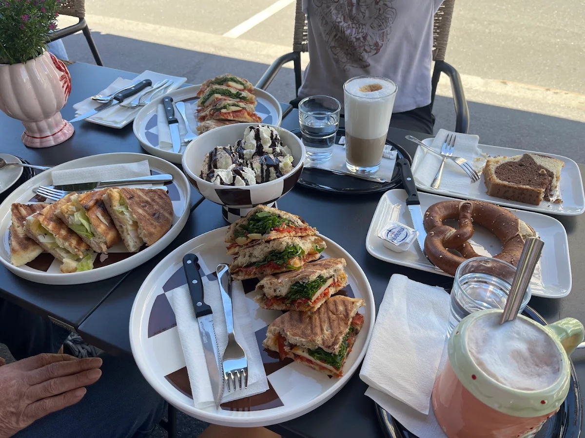 Essen und Trinken photo 5