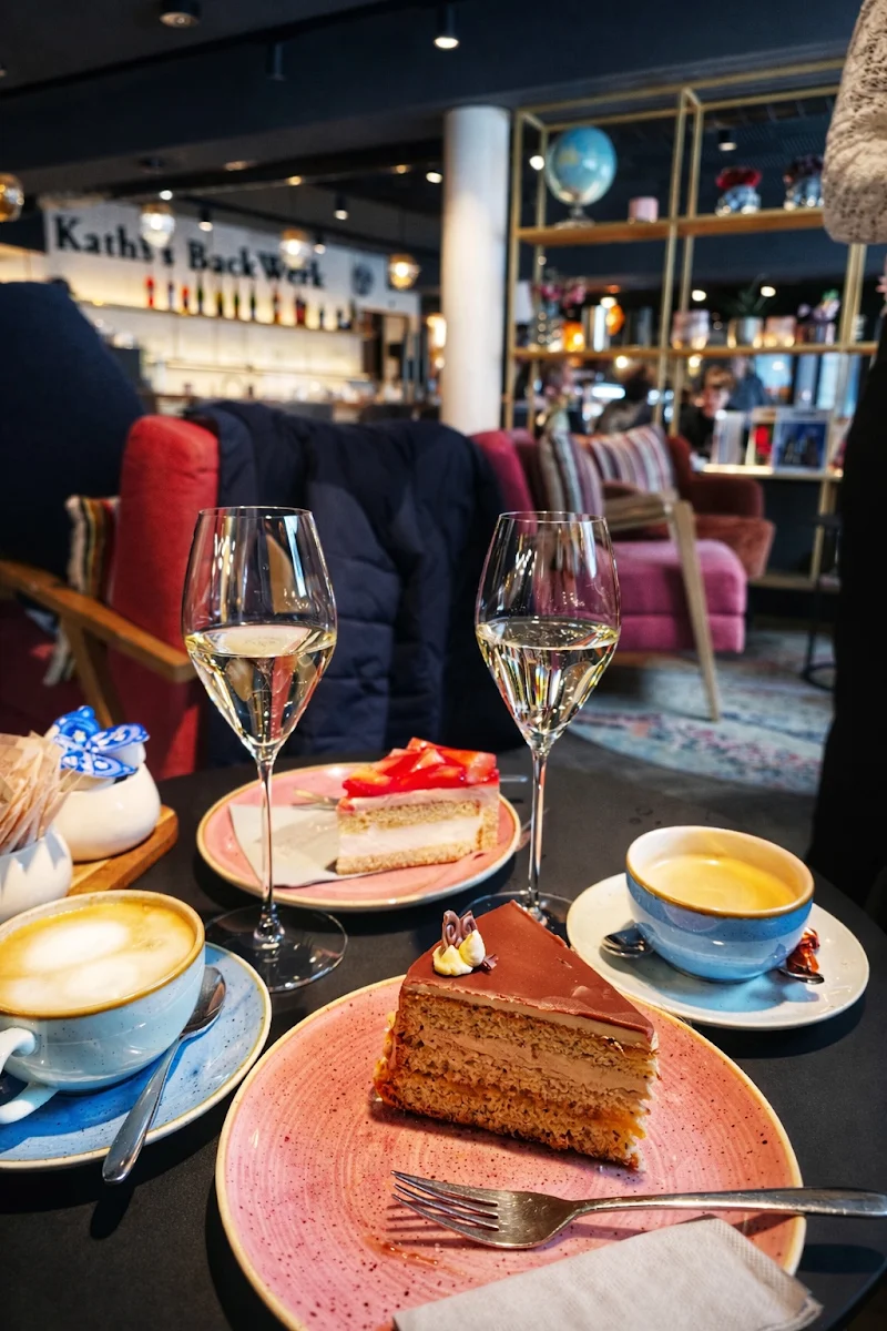 Essen und Trinken photo 1