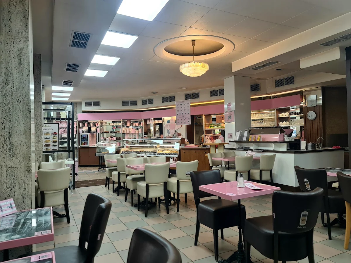 AIDA - Café-Konditorei Titelbild