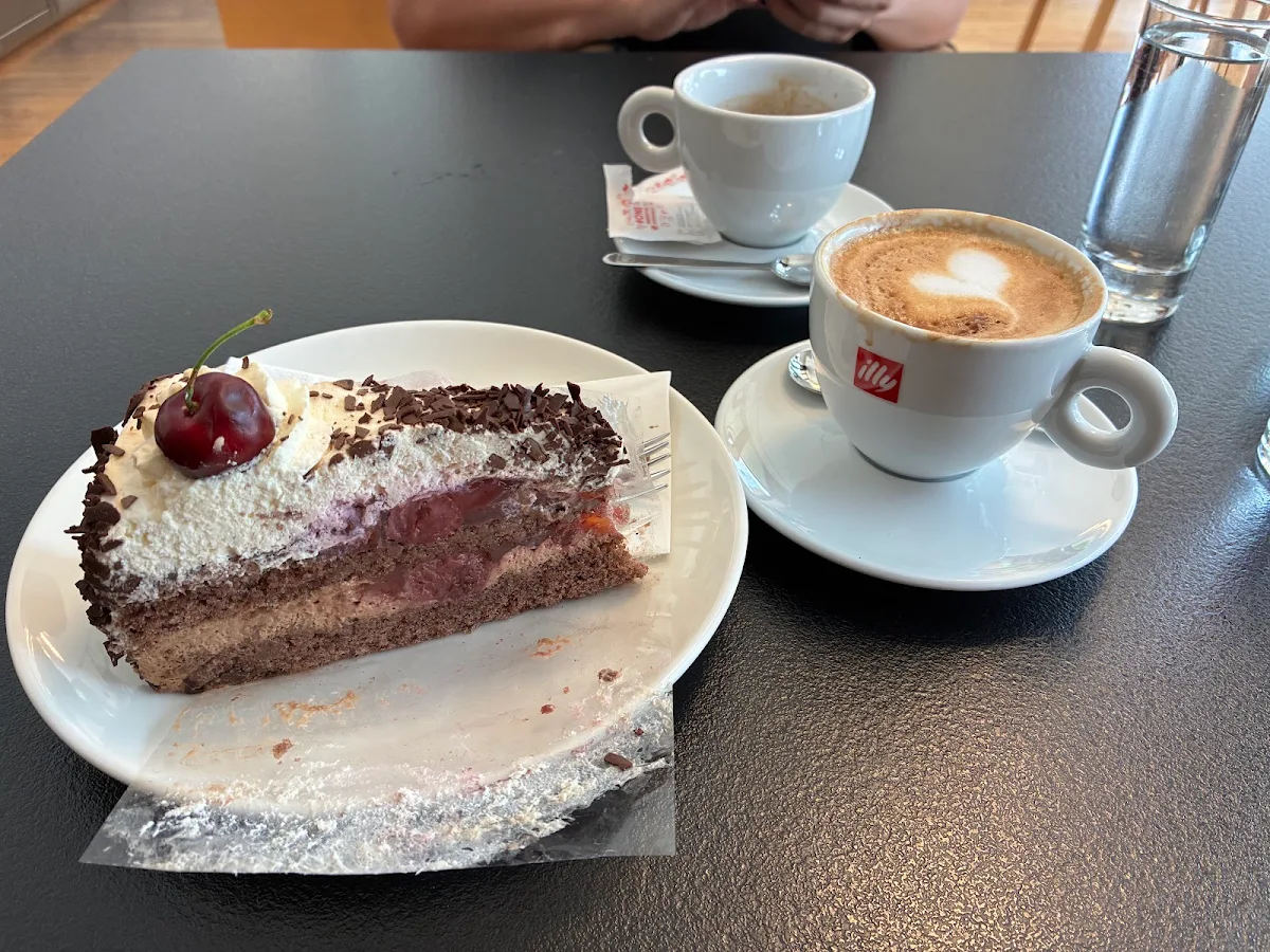 Essen und Trinken photo 4