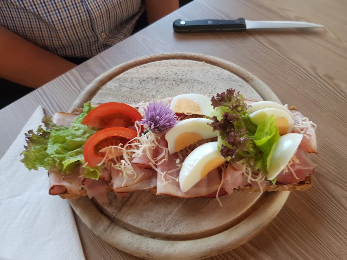 Essen und Trinken photo 2
