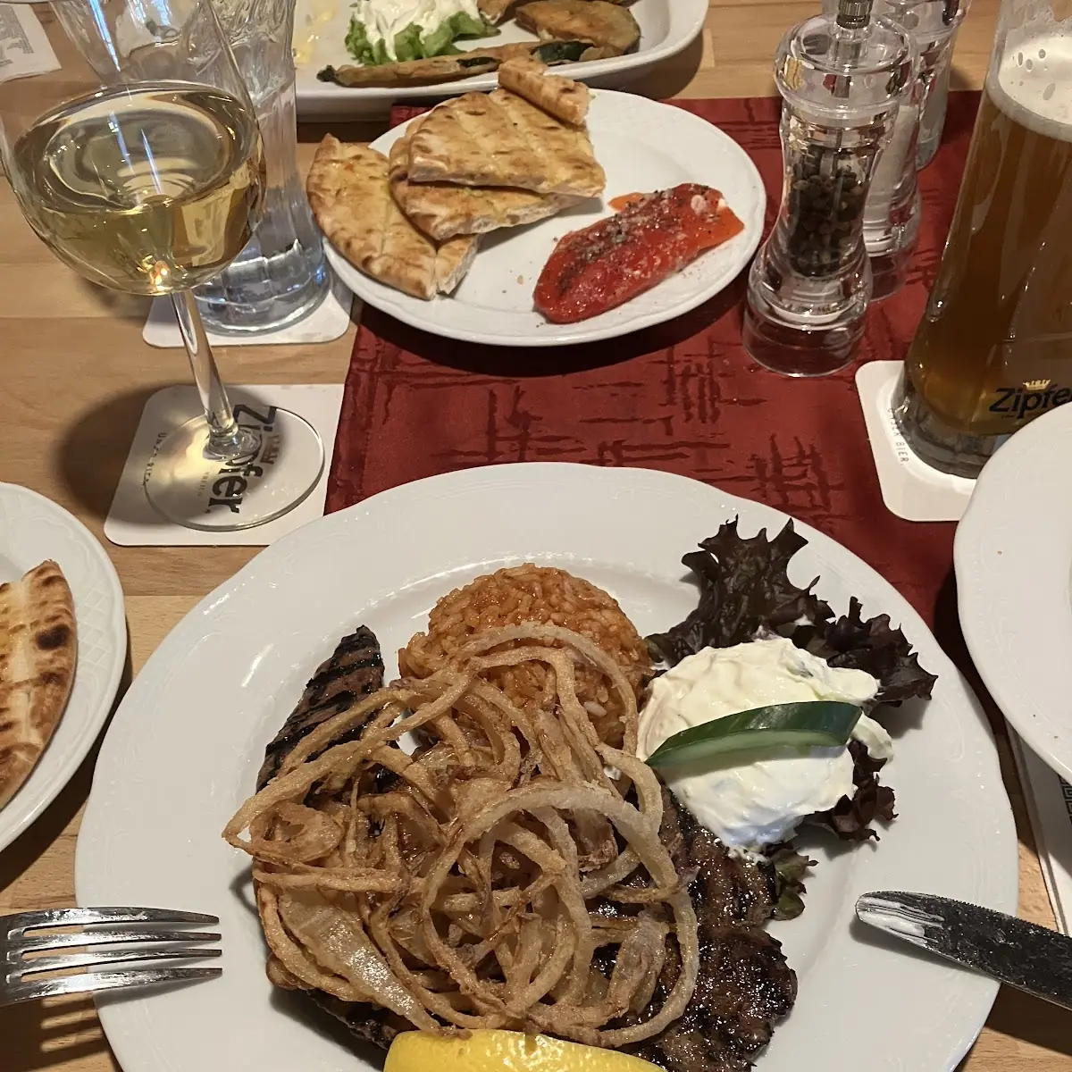 Essen und Trinken photo 3
