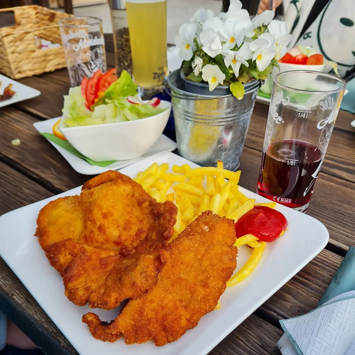 Essen und Trinken photo 2