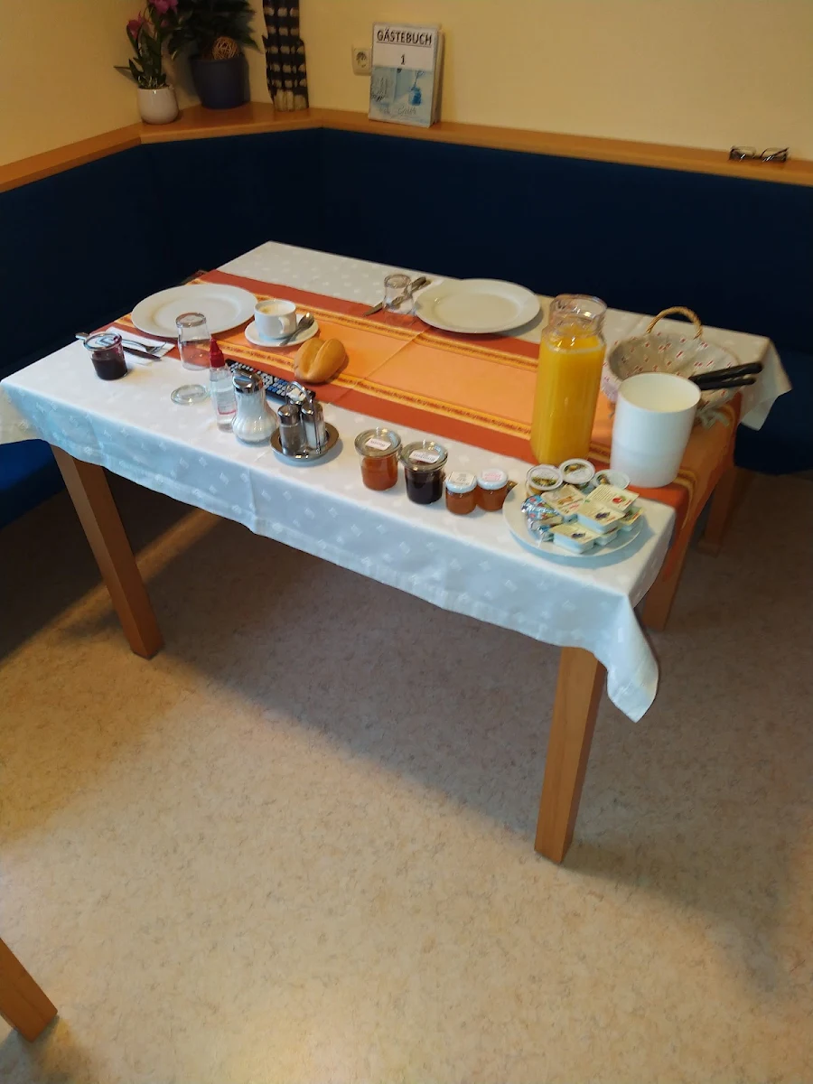 Essen und Trinken photo 2