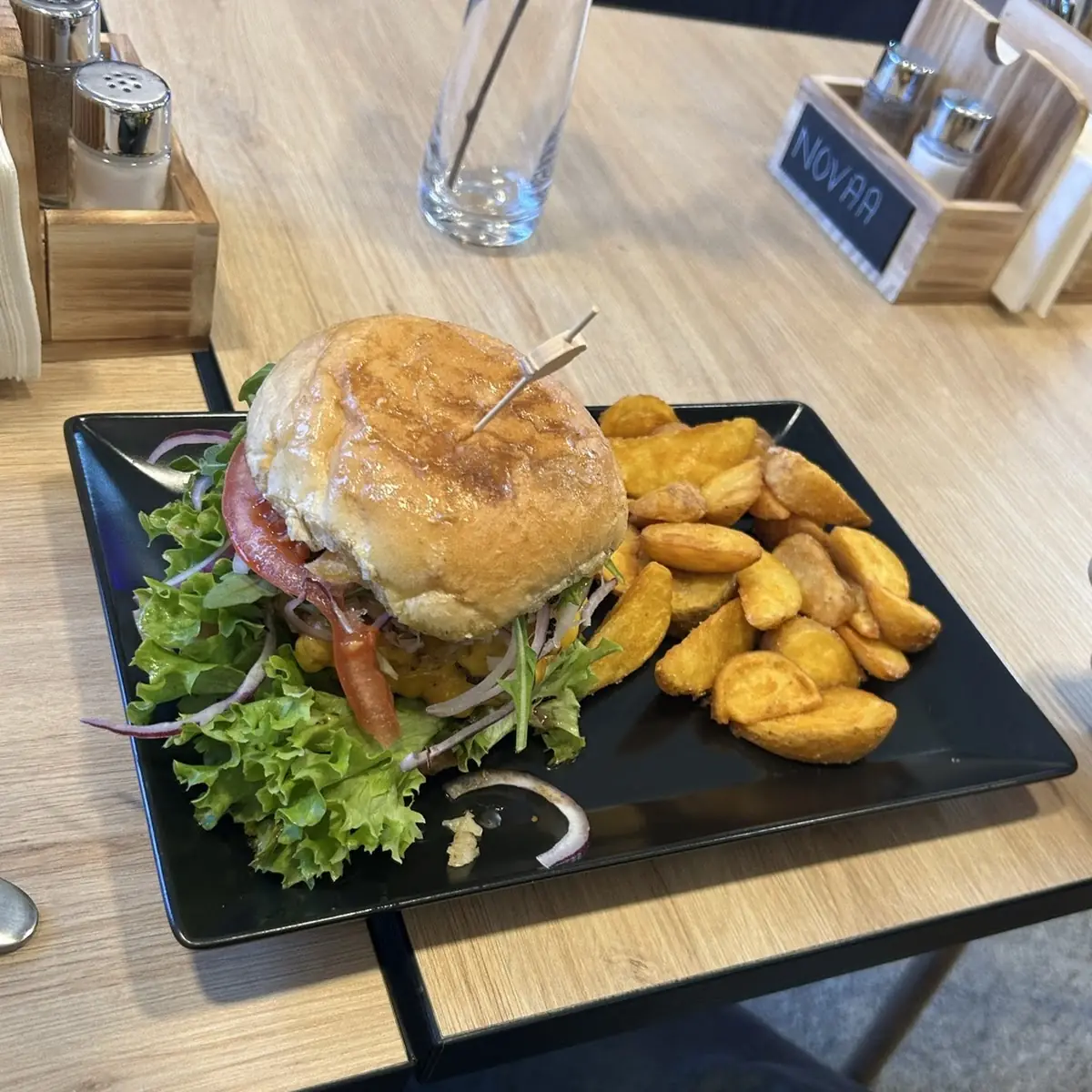 Essen und Trinken photo 2