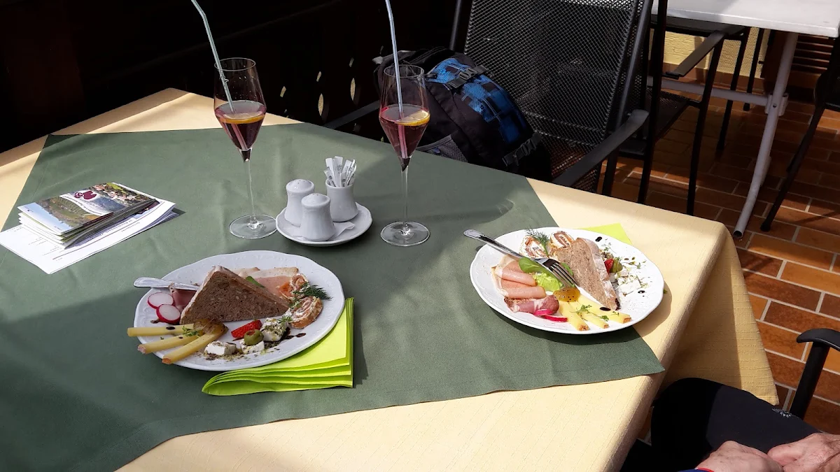 Essen und Trinken photo 4
