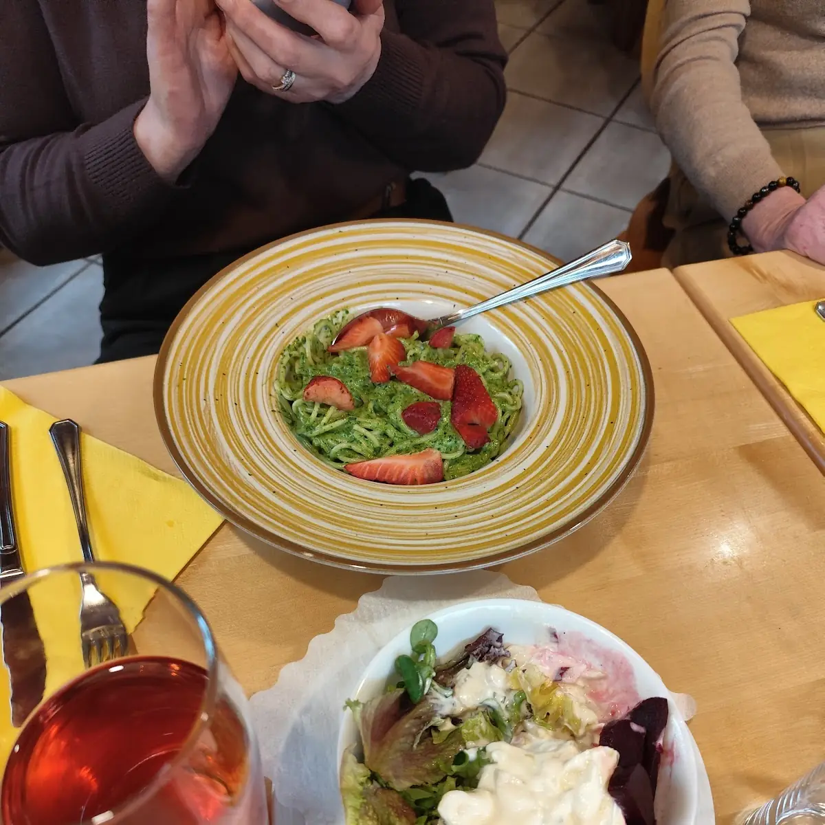 Essen und Trinken photo 4