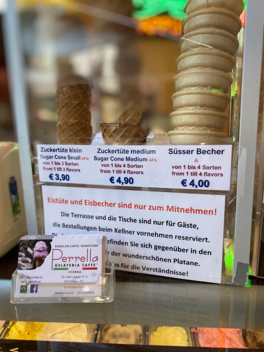 Speisekarte, Eissalon Caffè Perrella