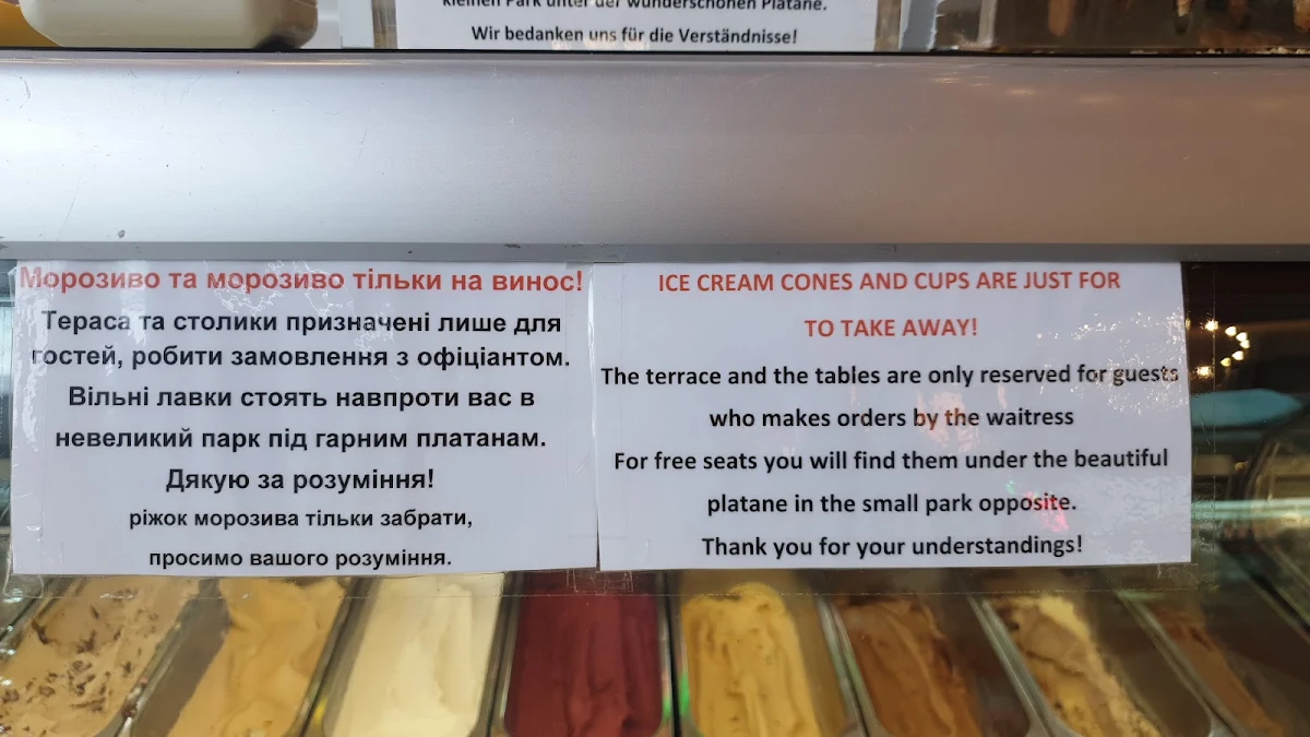 Speisekarte, Eissalon Caffè Perrella