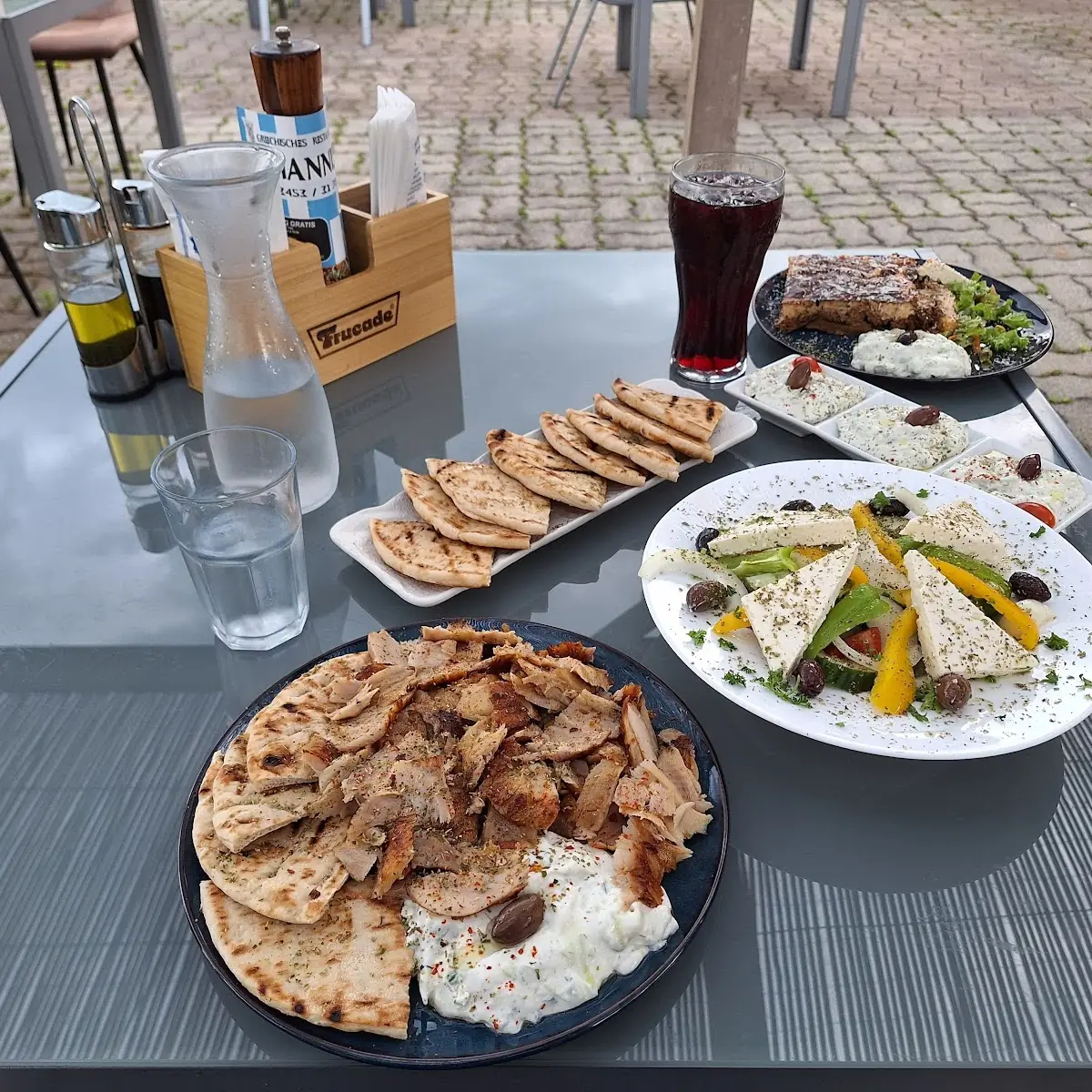 Essen und Trinken photo 3