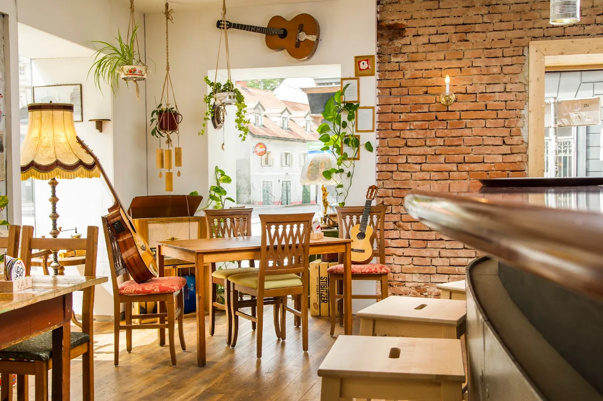 SUNNY'S Wohnzimmer Titelbild