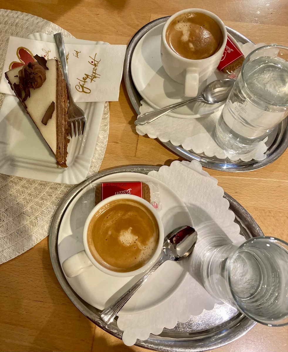 Essen und Trinken photo 2
