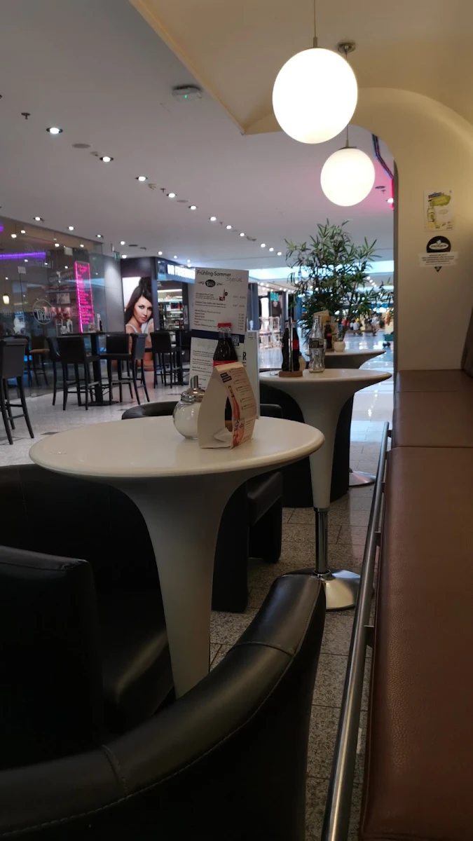 Cafe Enoteca Tipico Titelbild
