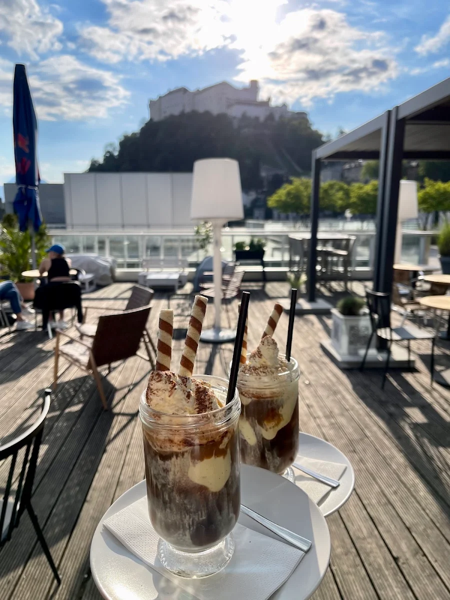 Essen und Trinken photo 1