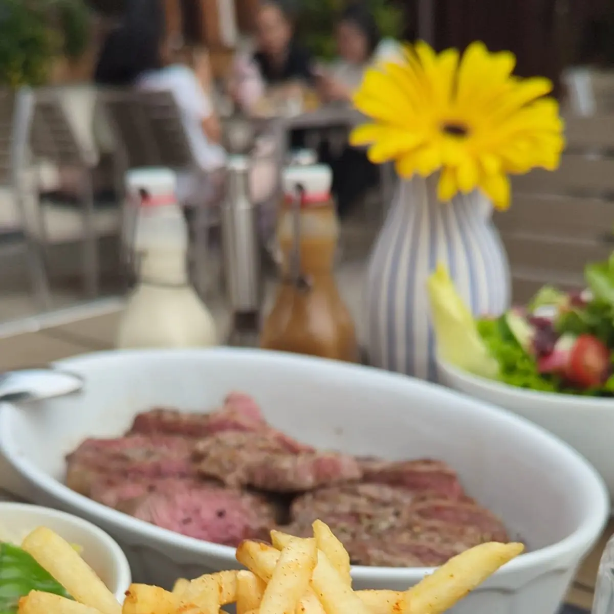 Essen und Trinken photo 2
