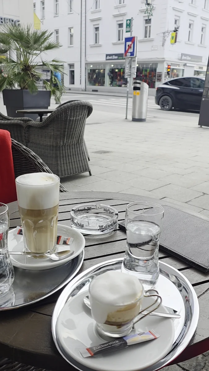 Essen und Trinken photo 8