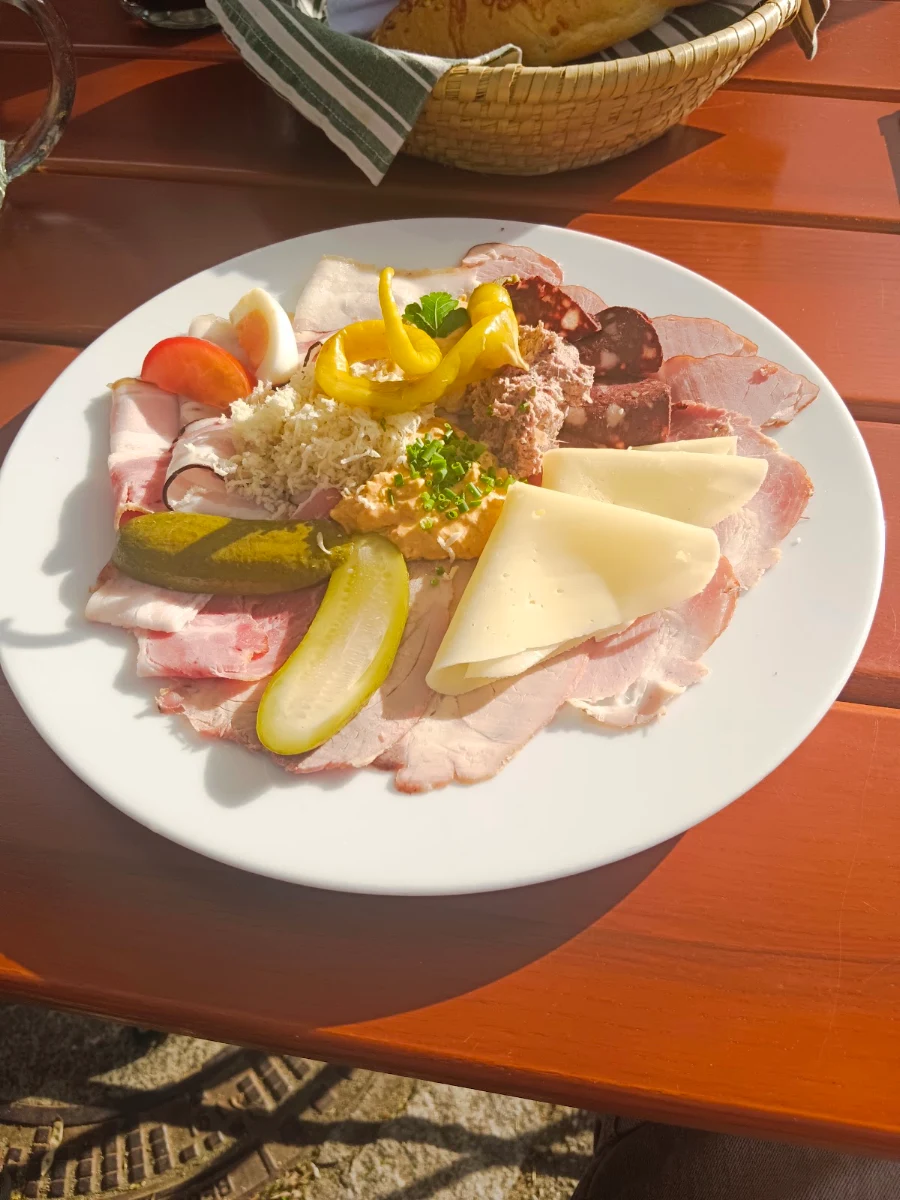 Essen und Trinken photo 2
