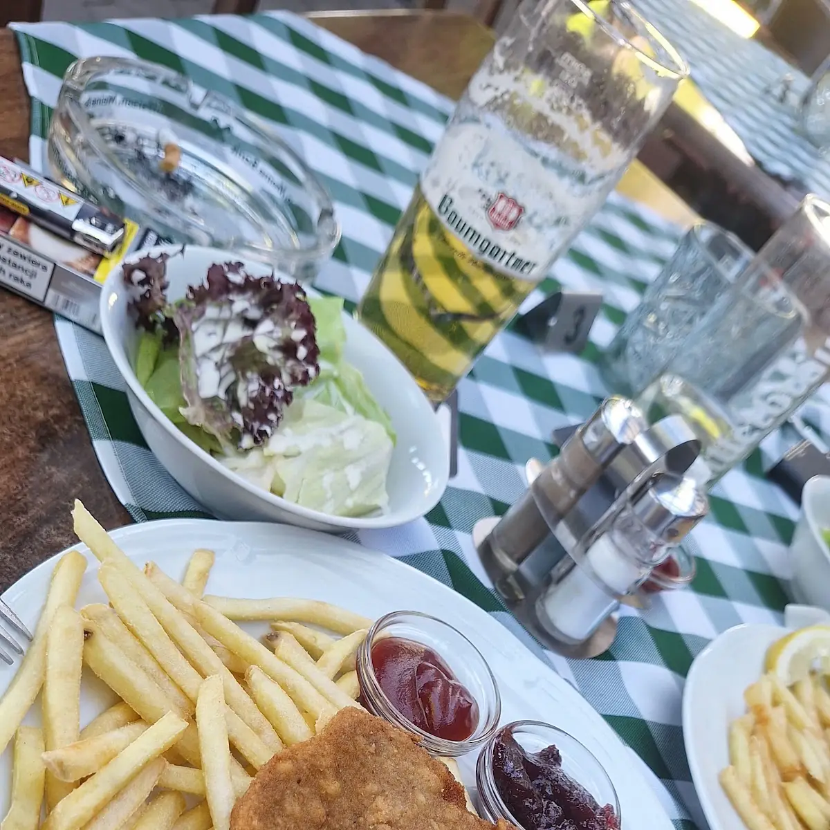 Essen und Trinken photo 1