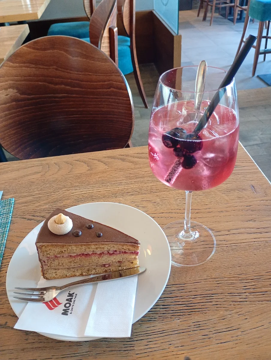 Essen und Trinken photo 1