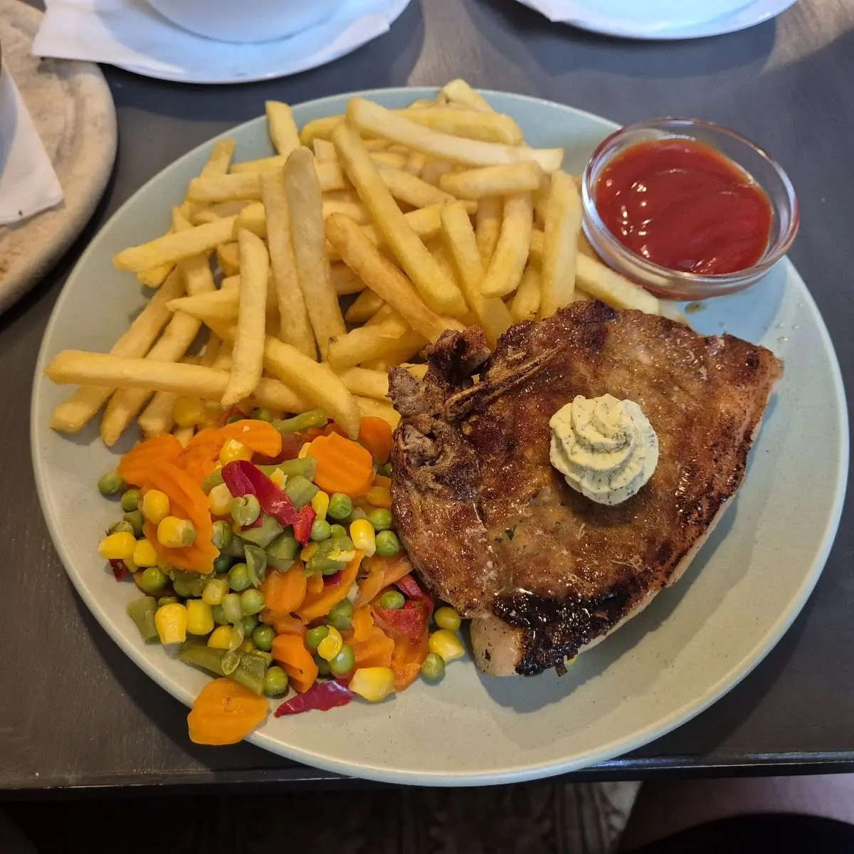 Essen und Trinken photo 1