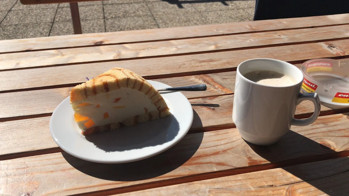 Essen und Trinken photo 2