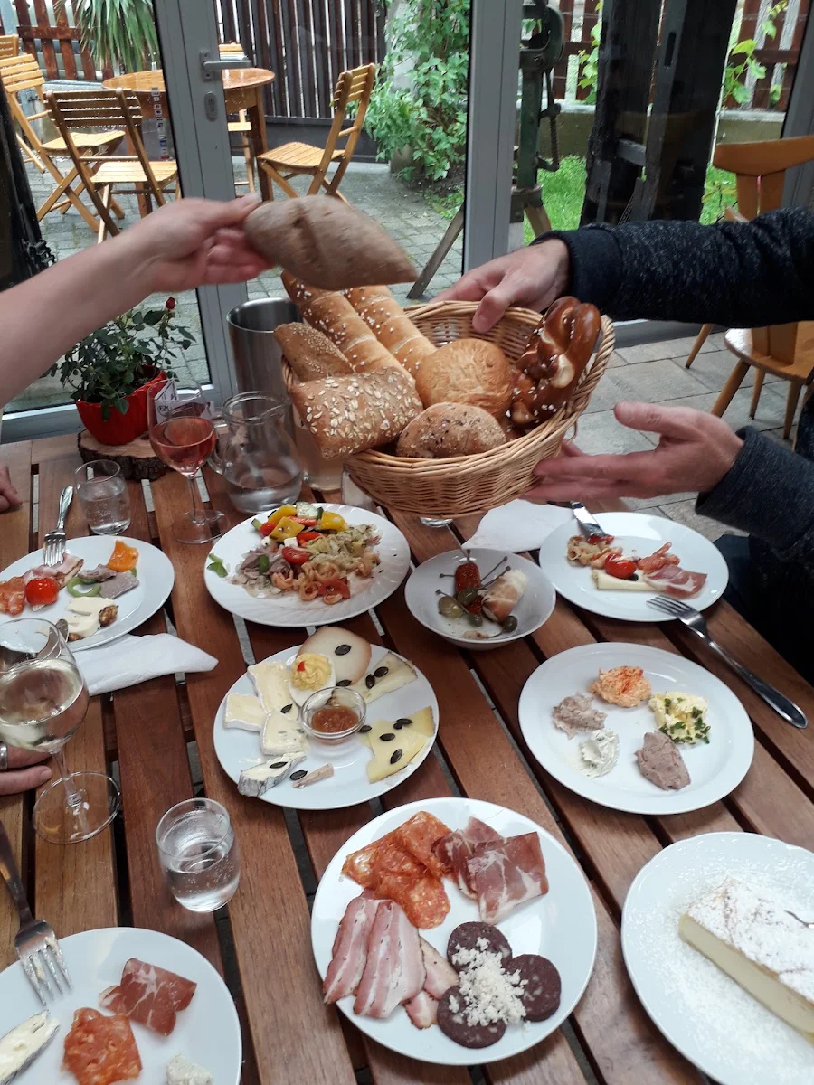Essen und Trinken, Weinbau Fischer-Kügerl