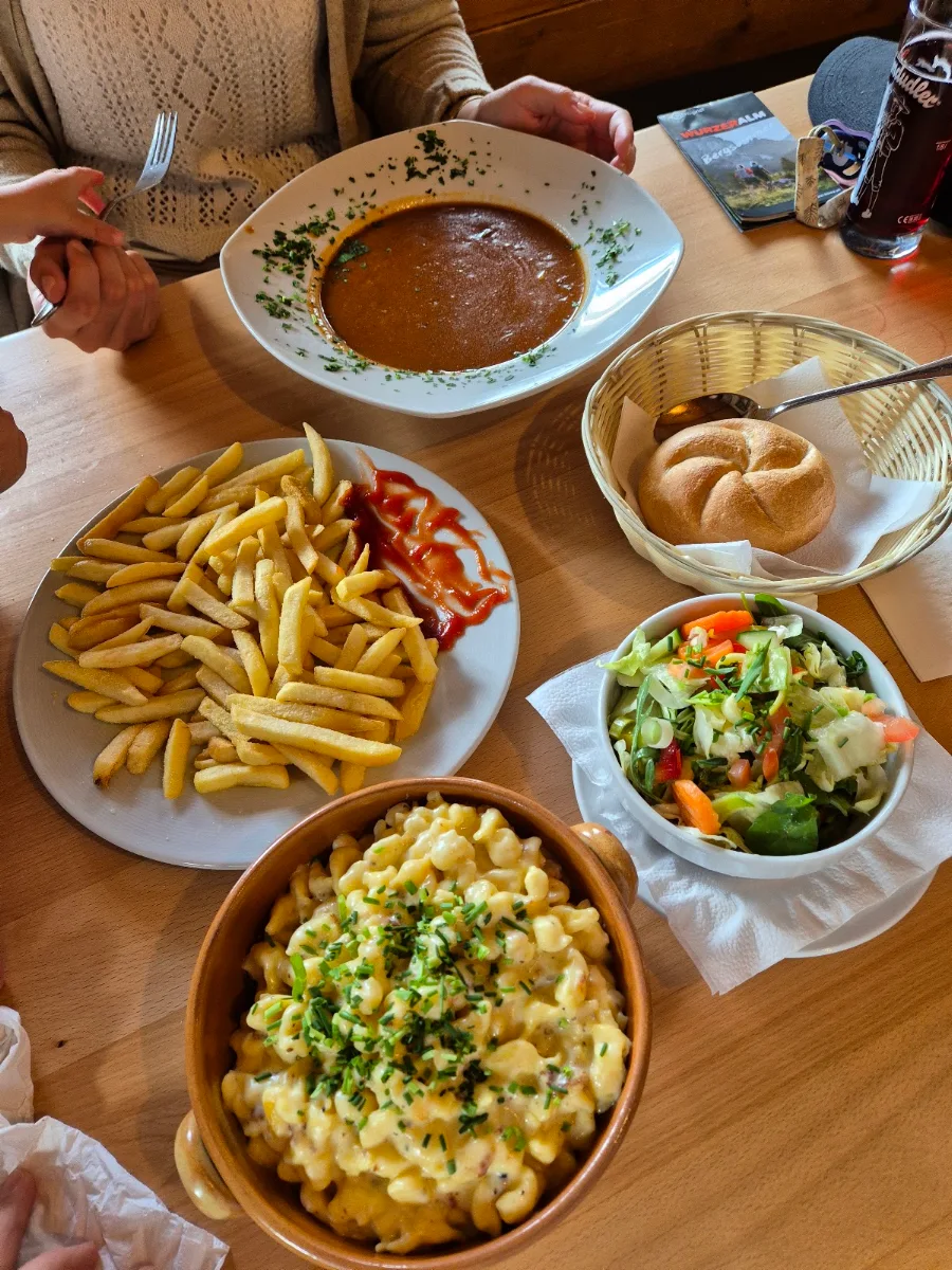 Essen und Trinken photo 2