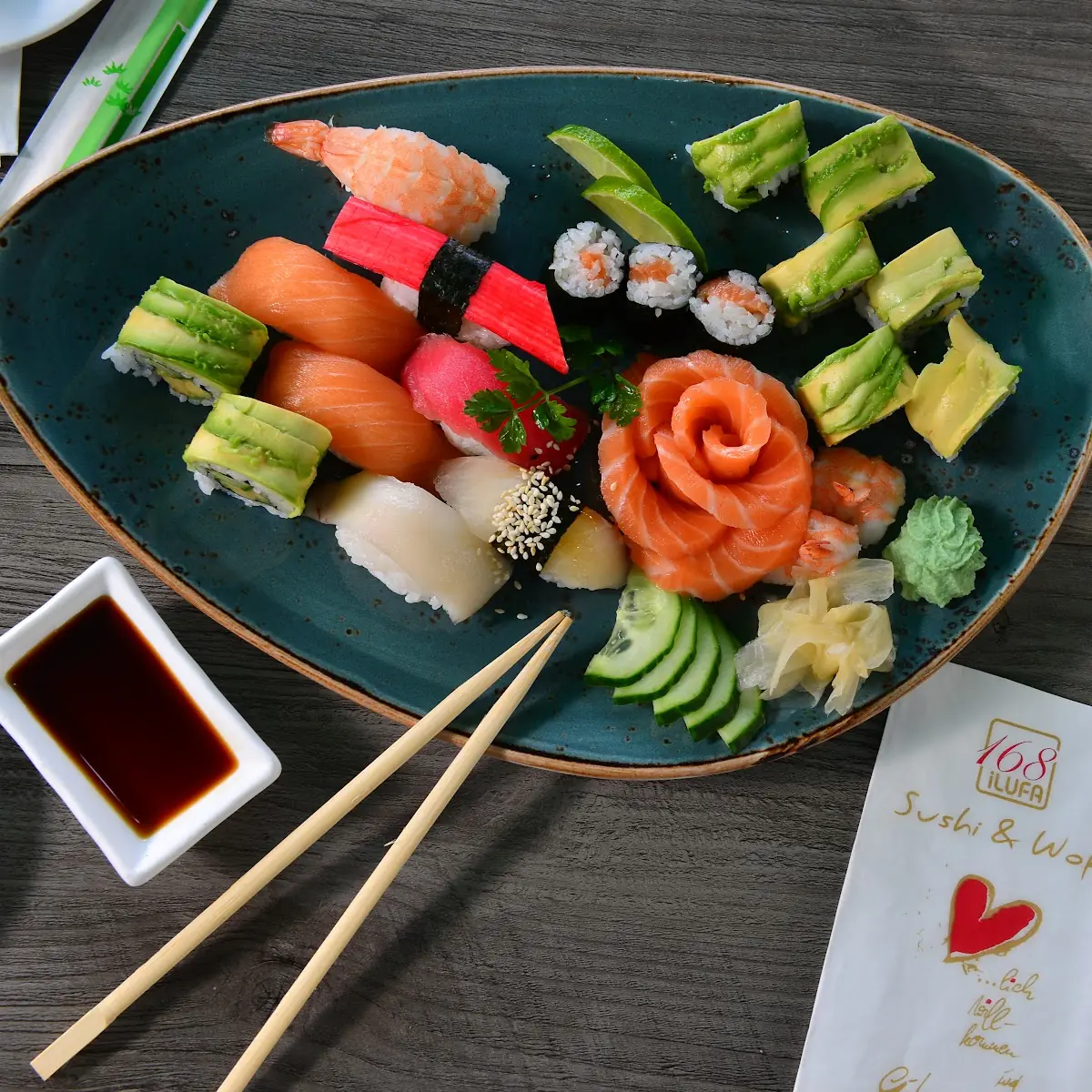 Essen und Trinken, NOVOILUFA Sushi & Wok