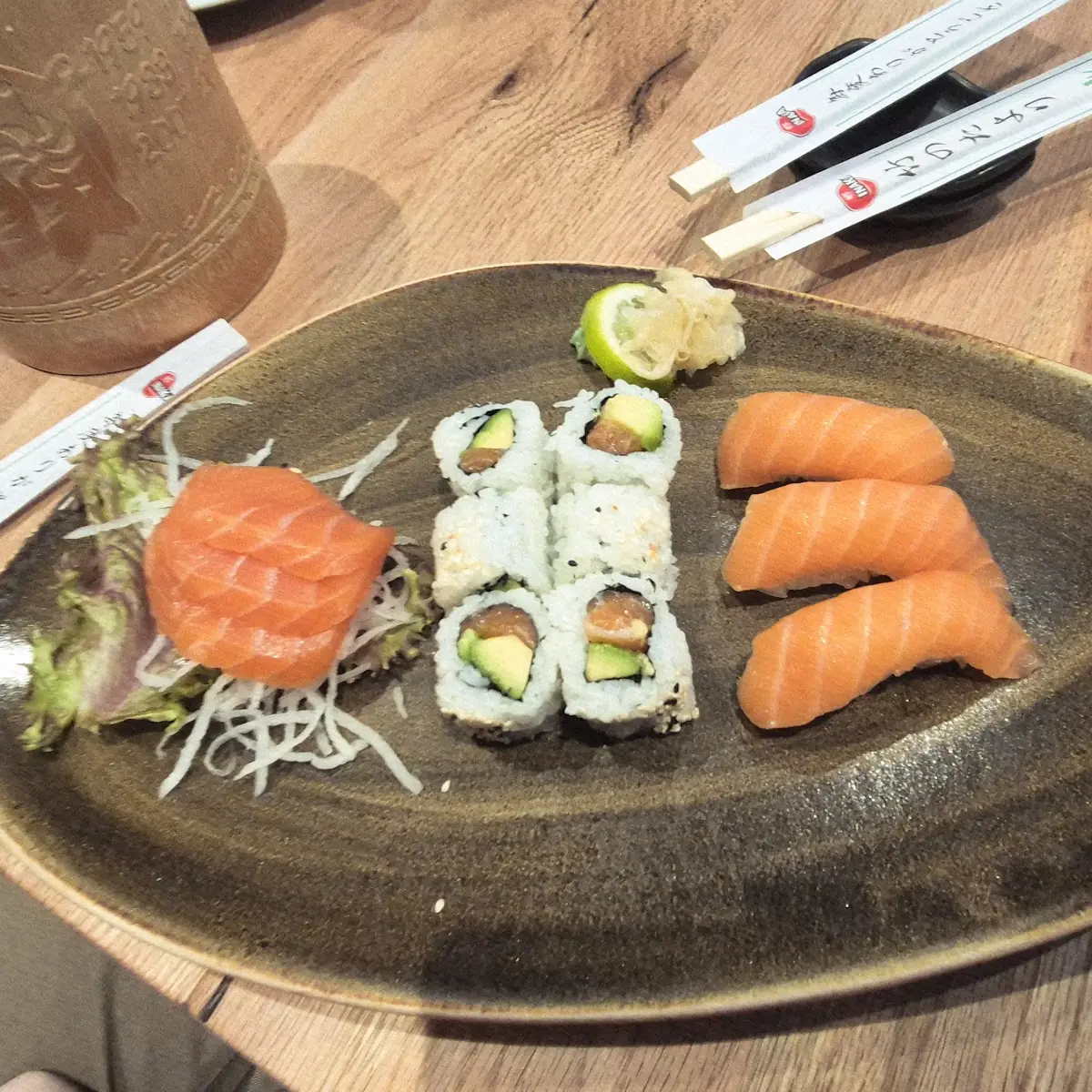 Essen und Trinken, NOVOILUFA Sushi & Wok
