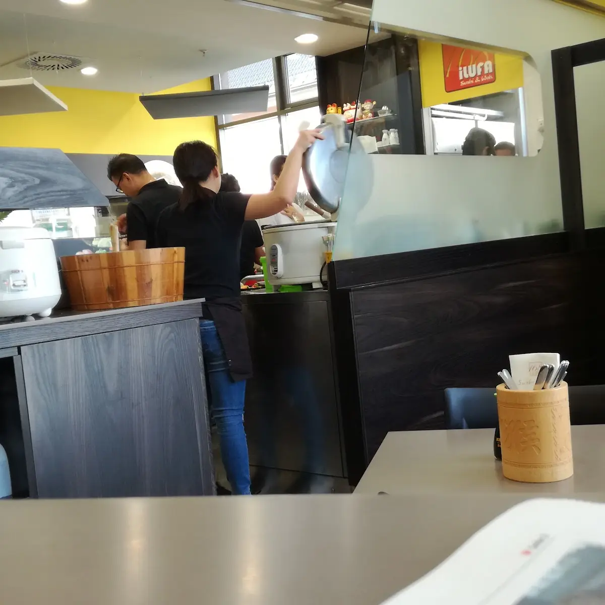 Atmosphäre, NOVOILUFA Sushi & Wok