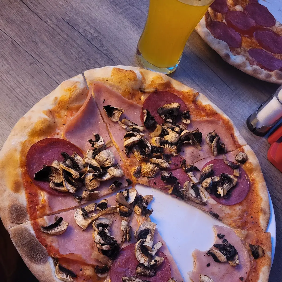 Essen und Trinken photo 2