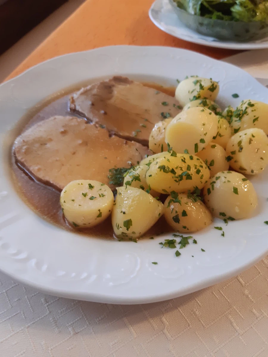 Essen und Trinken photo 2