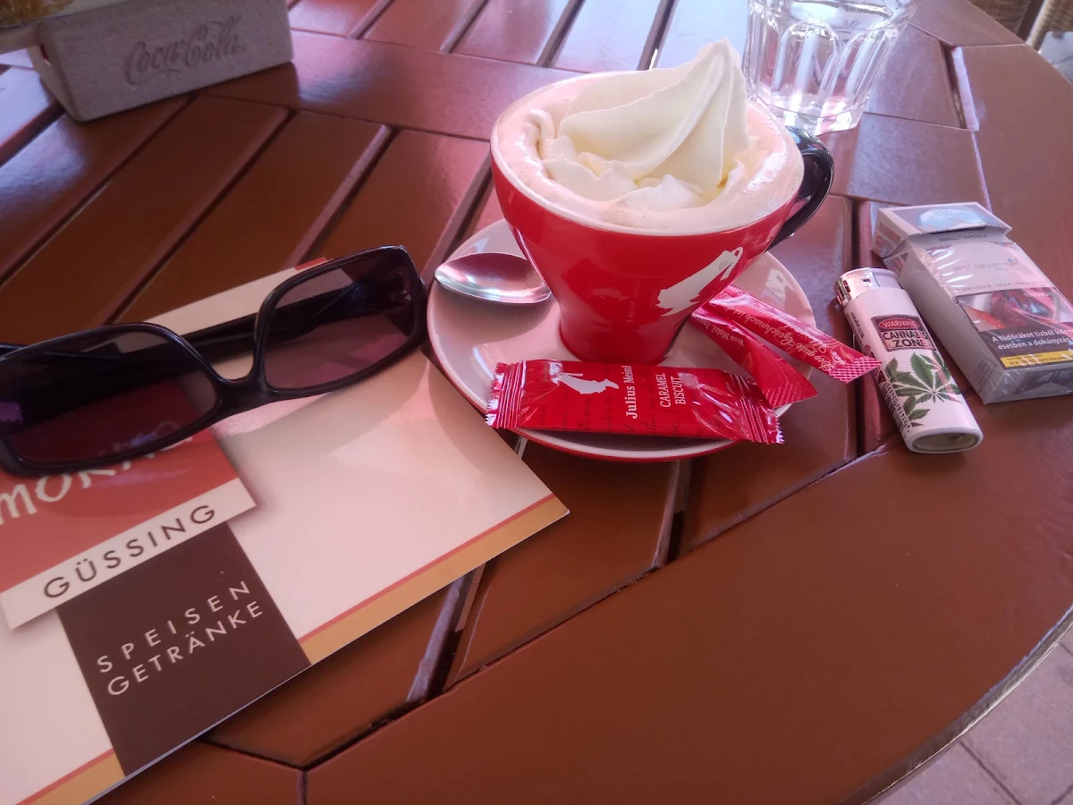 Essen und Trinken photo 3