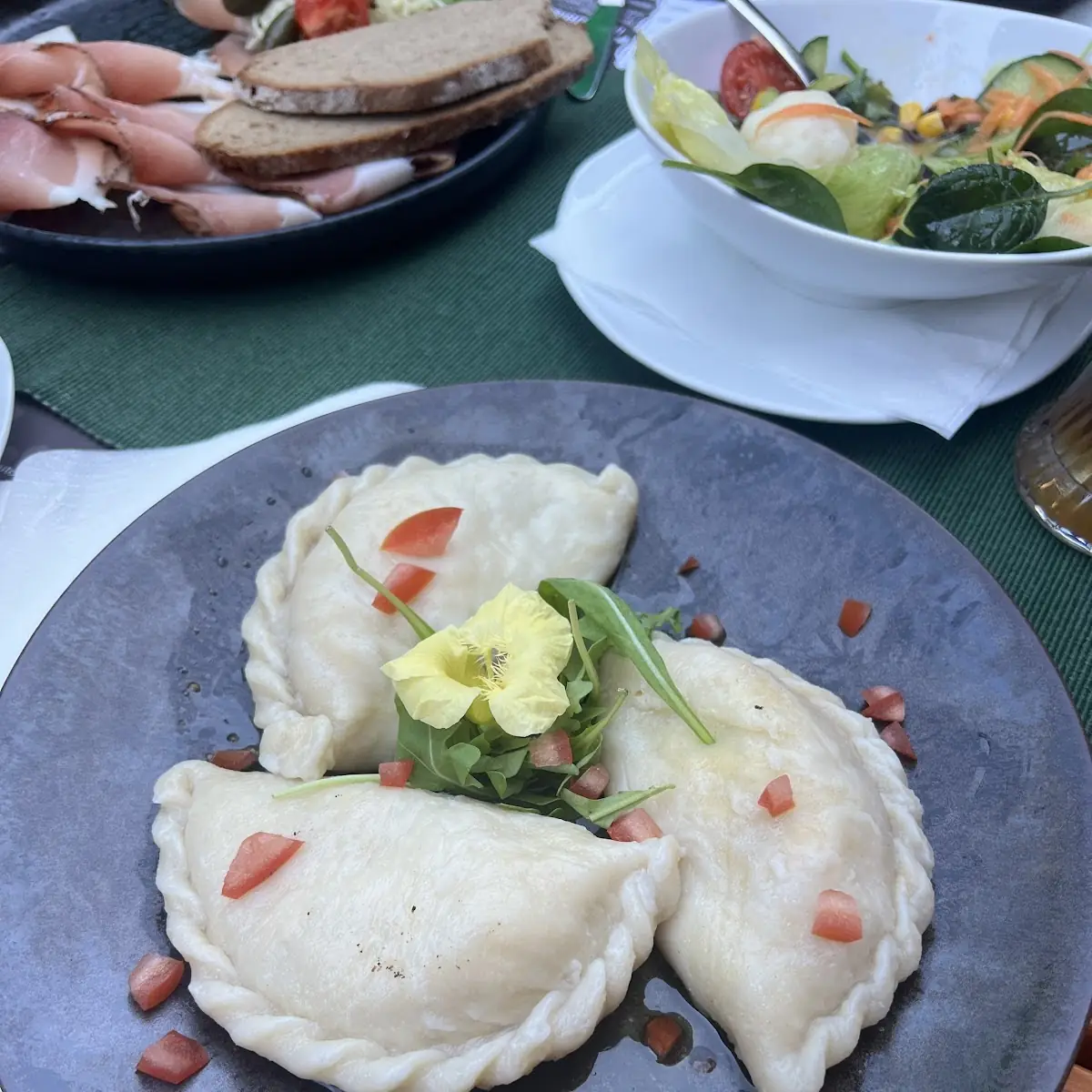 Essen und Trinken photo 3