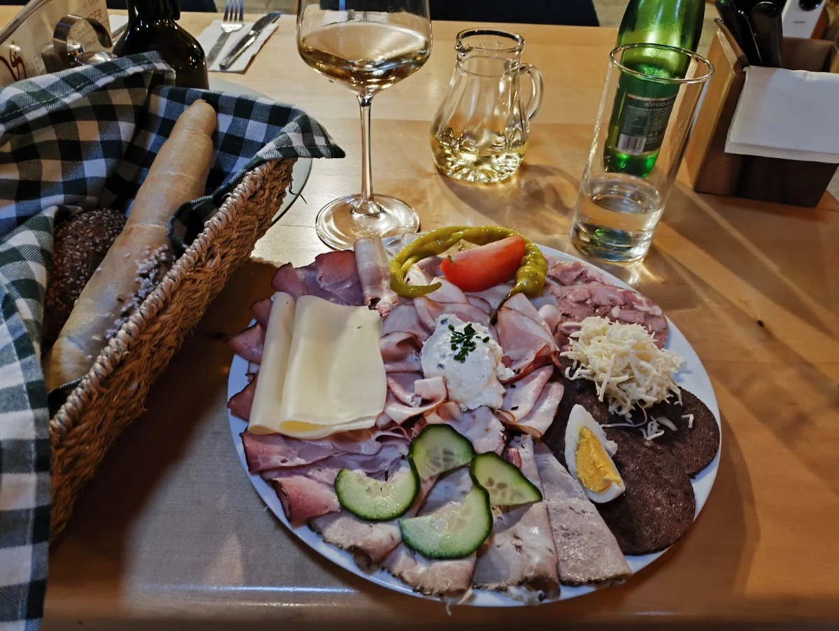 Essen und Trinken photo 2